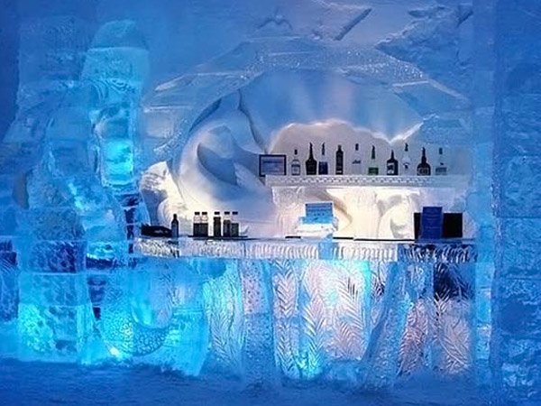 В Праге открыли ледяной бар